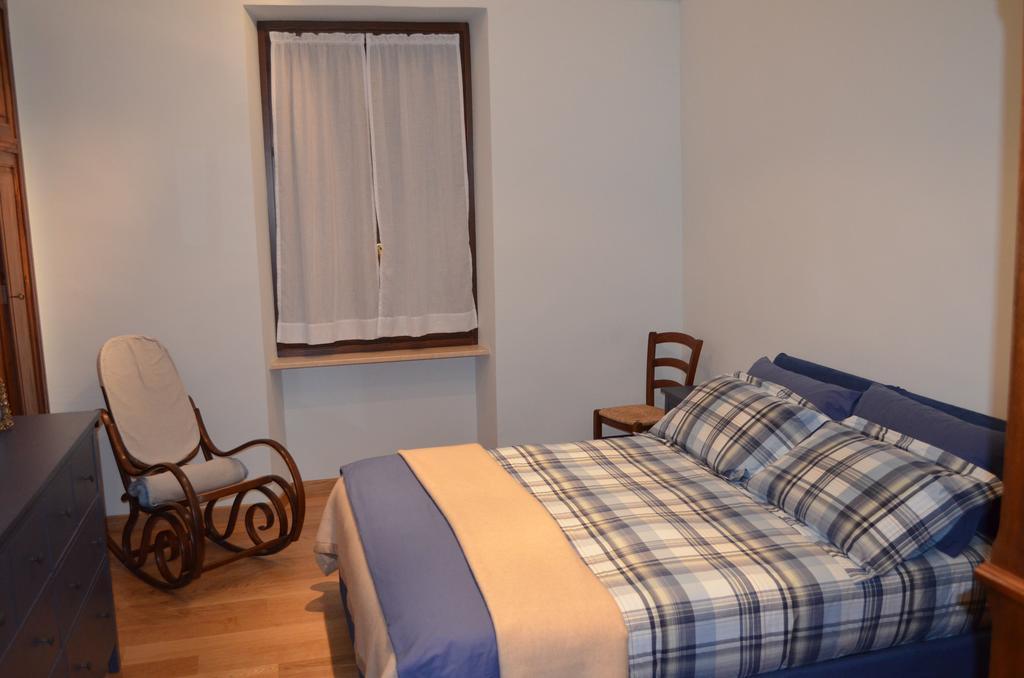 Apartment Alfieri Alba  Rum bild