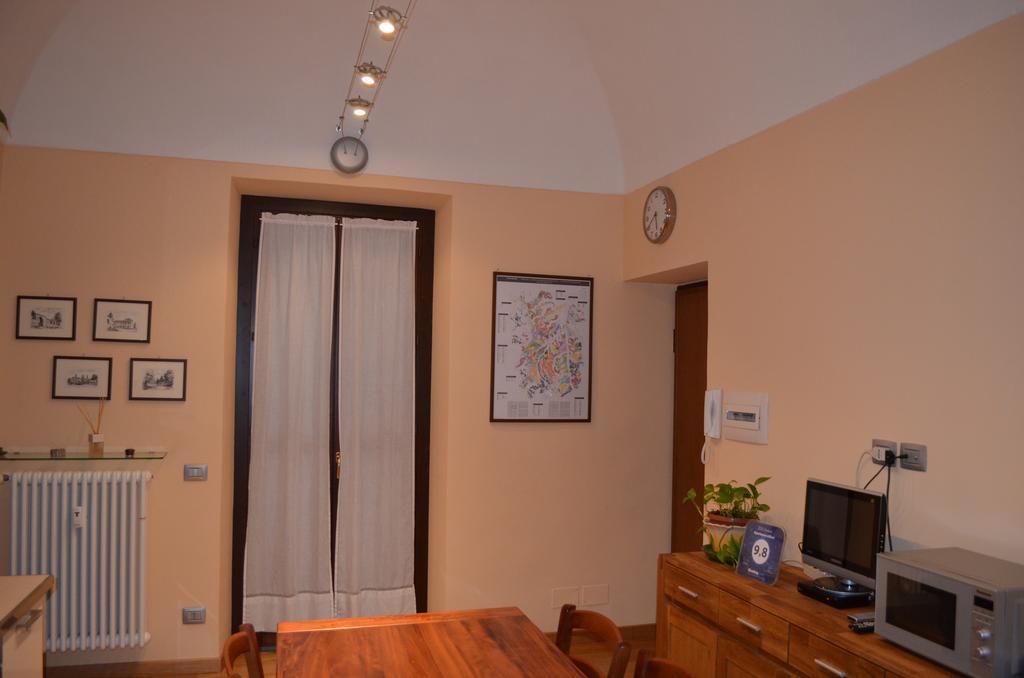 Apartment Alfieri Alba  Exteriör bild